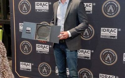 Victor Cabrera remporte le Prix de l’Entrepreneur 2024 aux Alumni Awards IDRAC