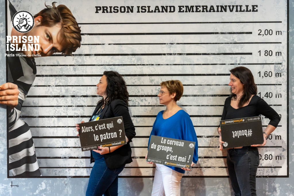 Team building en action : la méthode Prison Island 77